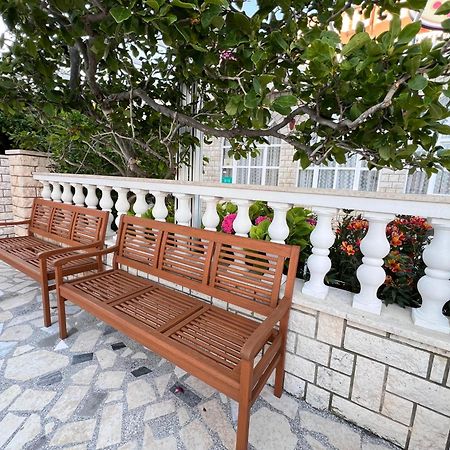 Palit Bed & Breakfast Rab מראה חיצוני תמונה