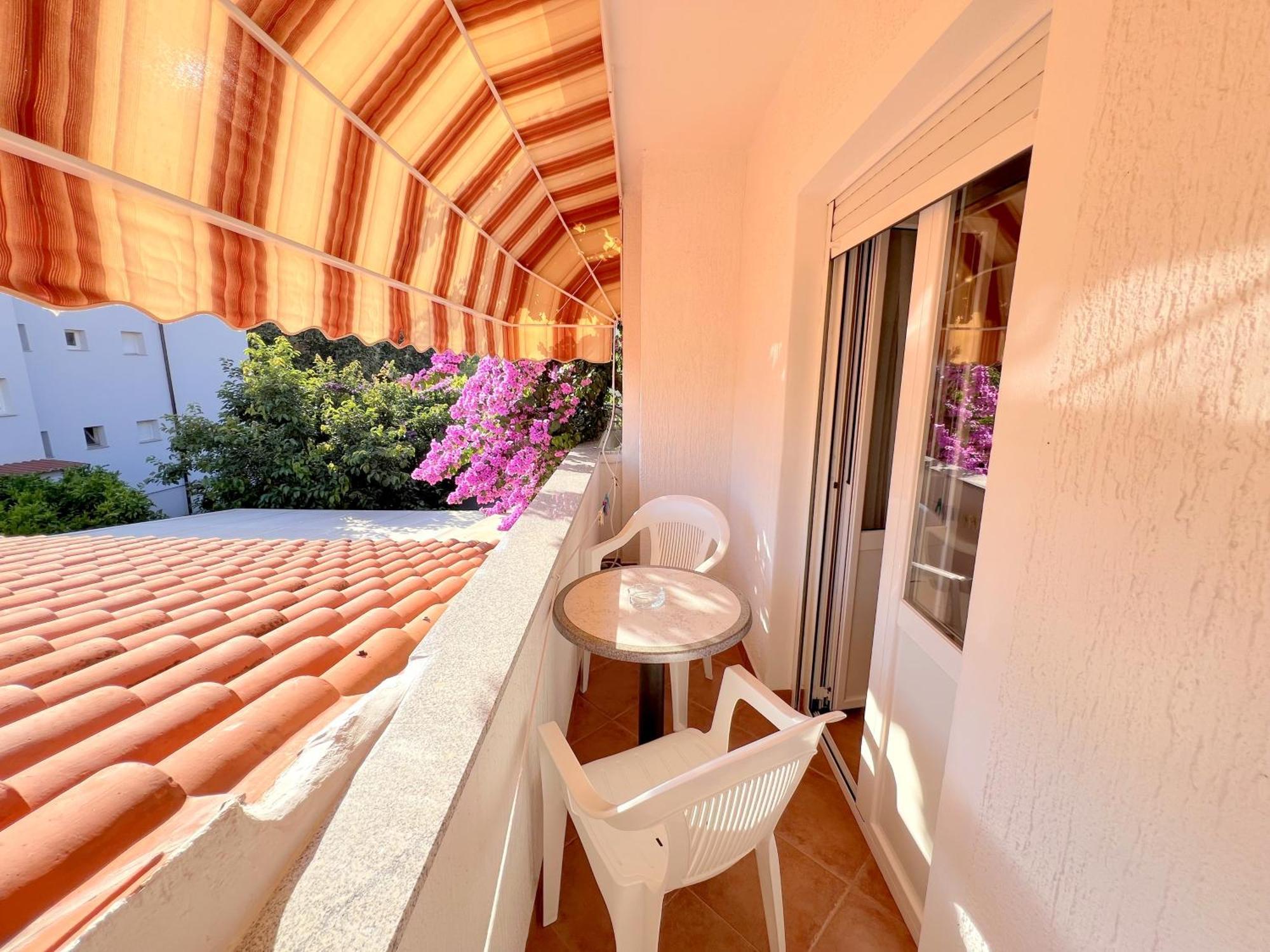 Palit Bed & Breakfast Rab מראה חיצוני תמונה