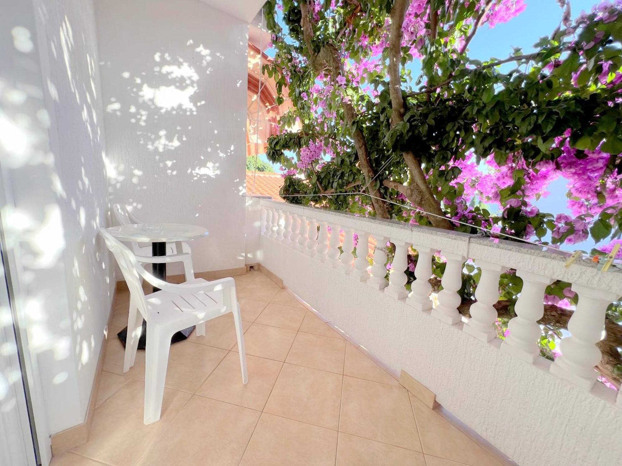 Palit Bed & Breakfast Rab מראה חיצוני תמונה